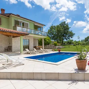Cekada Labin (Istria)